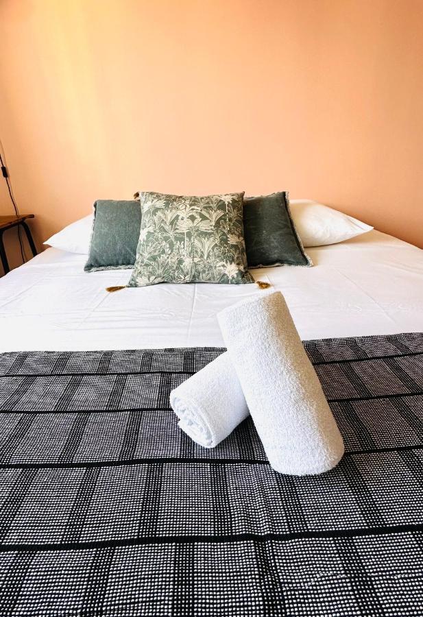 Le Cocon De L'Abbaye Apartment Марсилия Екстериор снимка