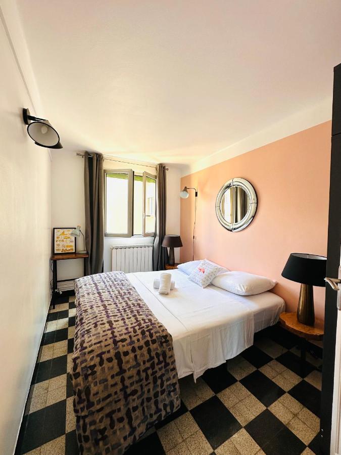 Le Cocon De L'Abbaye Apartment Марсилия Екстериор снимка